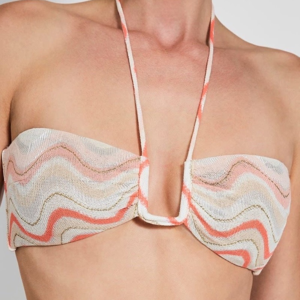 Adele top bikini top